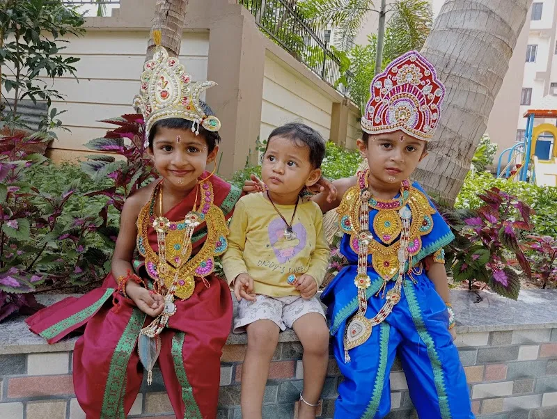 Rajdhani Digital Photo Studio