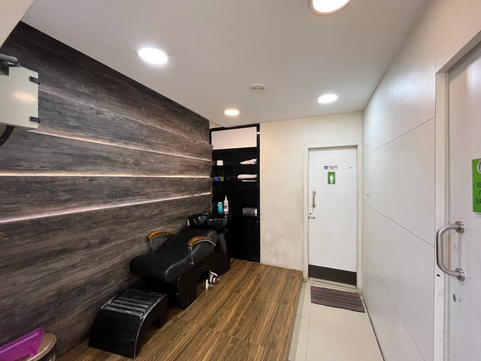Green Trends Unisex Hair And Beauty Salon Thirumangalam