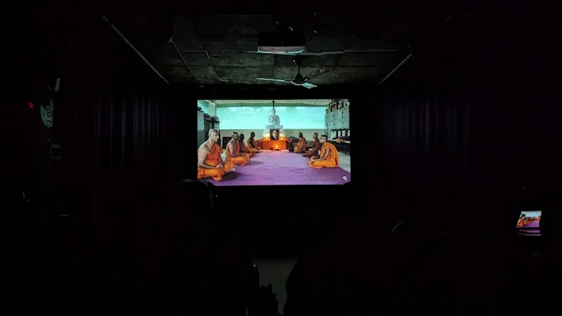 mool: multidimensional space and art collective