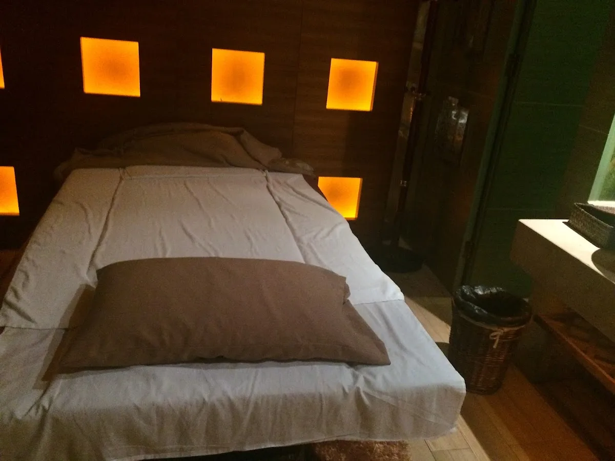 Water Cube Spa Hotel