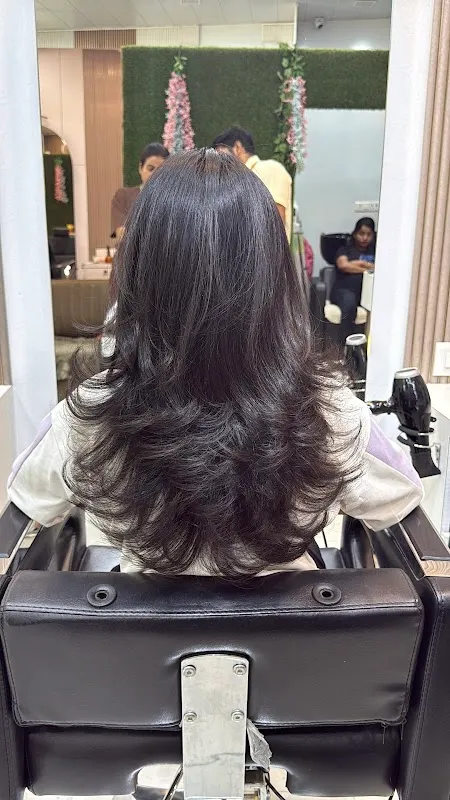 Saisha's Haven Family Salon, Makeover & Academy
