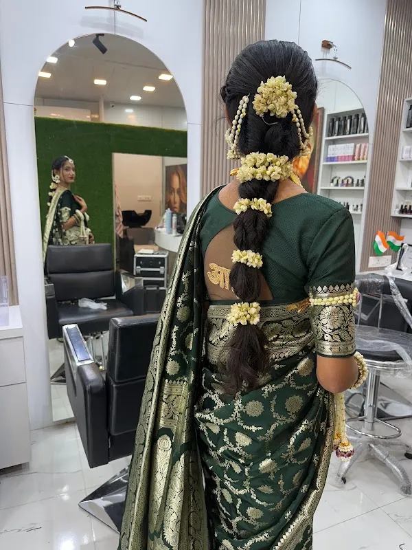 Saisha's Haven Family Salon, Makeover & Academy