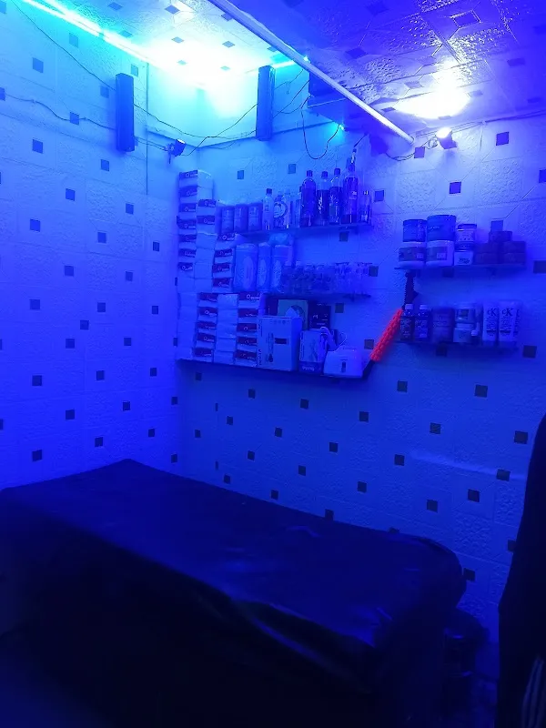 Rahi Massage Center
