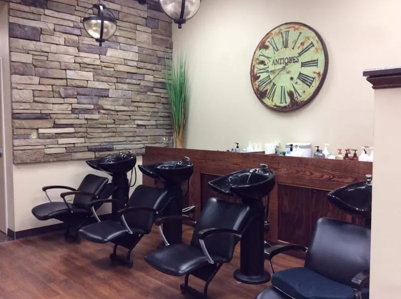 Couture Salon
