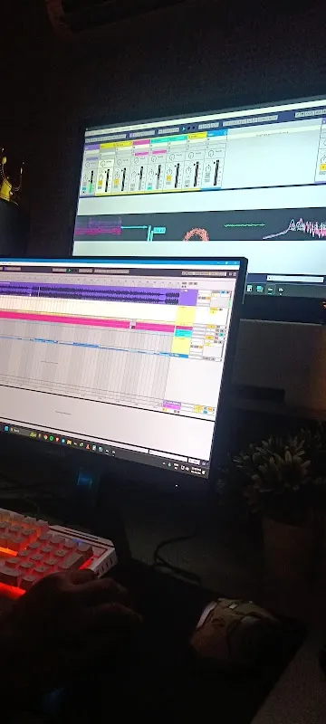 Le Nirvana Studio.Academy.Jampad