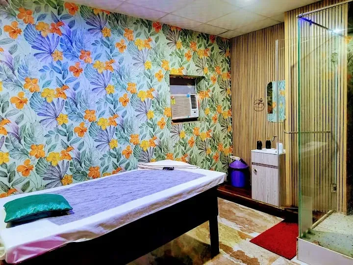 Nashaa Luxury Spa