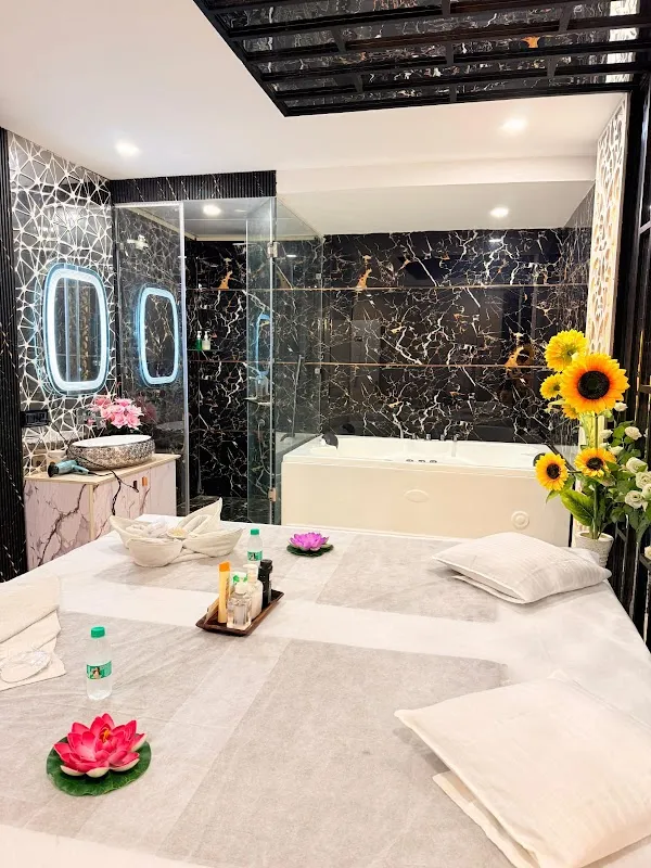 Nashaa Luxury Spa