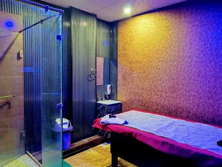 Nashaa Luxury Spa