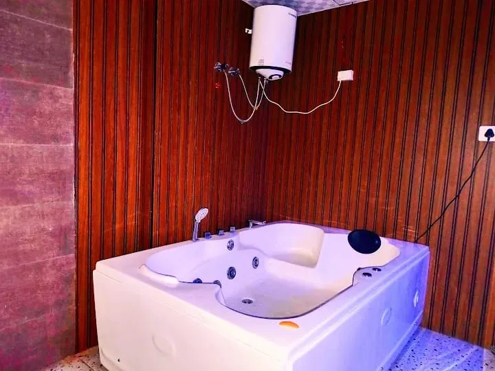 Nashaa Luxury Spa