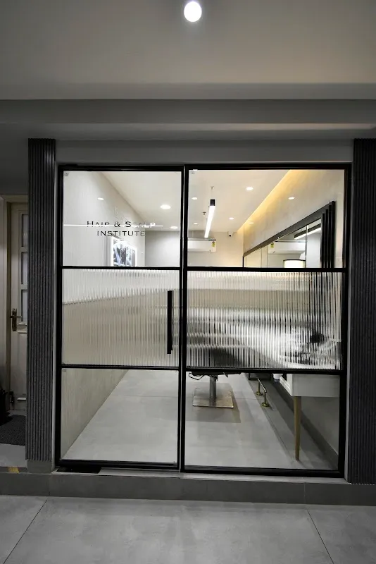 Toni & Guy Hairdressing, Beauty, Make-up, Nail Bar