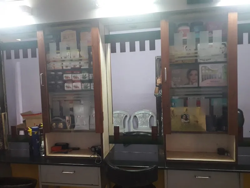 Snehal Herbal Beauty Parlour