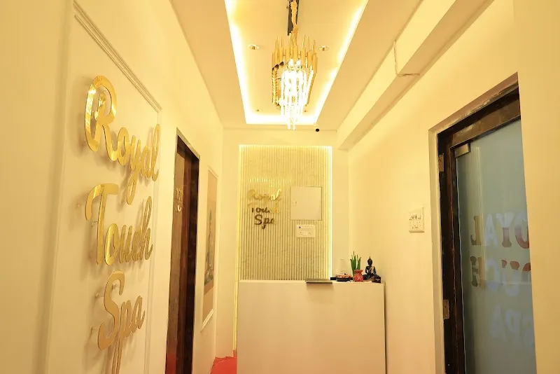 Royal Touch Spa In Goregaon East