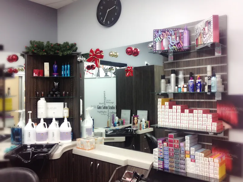 Gina Salon Studio 30