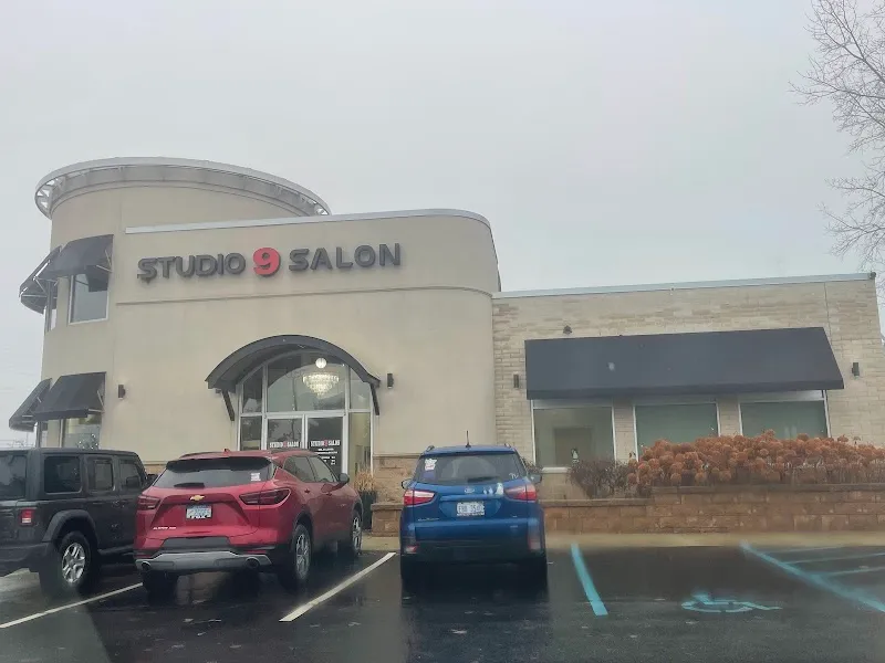 Studio 9 Salon
