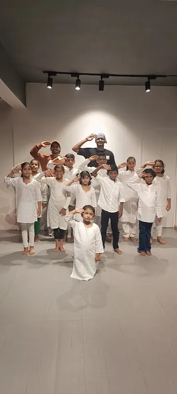 DANCE MODE STUDIO
