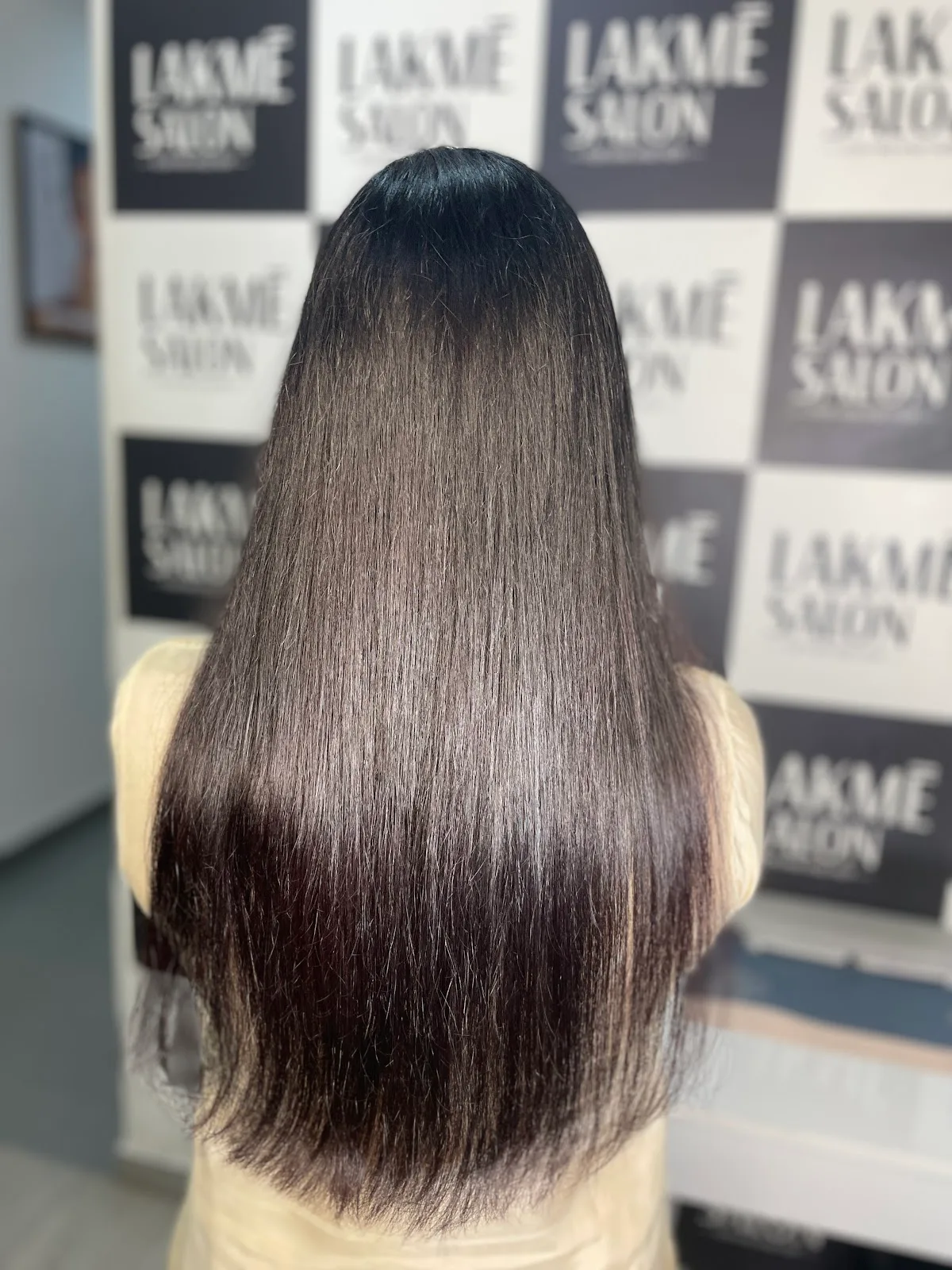 Lakme Salon For Him and Her in Nepania,Indore