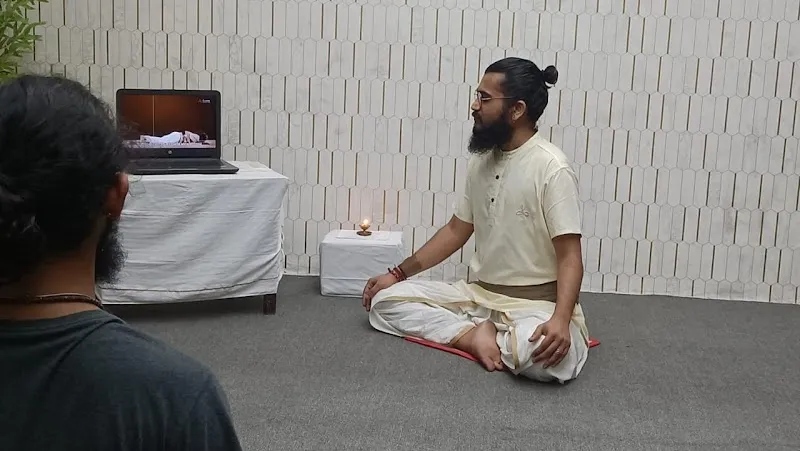 ISHA Classical Hatha Yoga Malad (Sadhguru Gurukulam Certified Teacher)