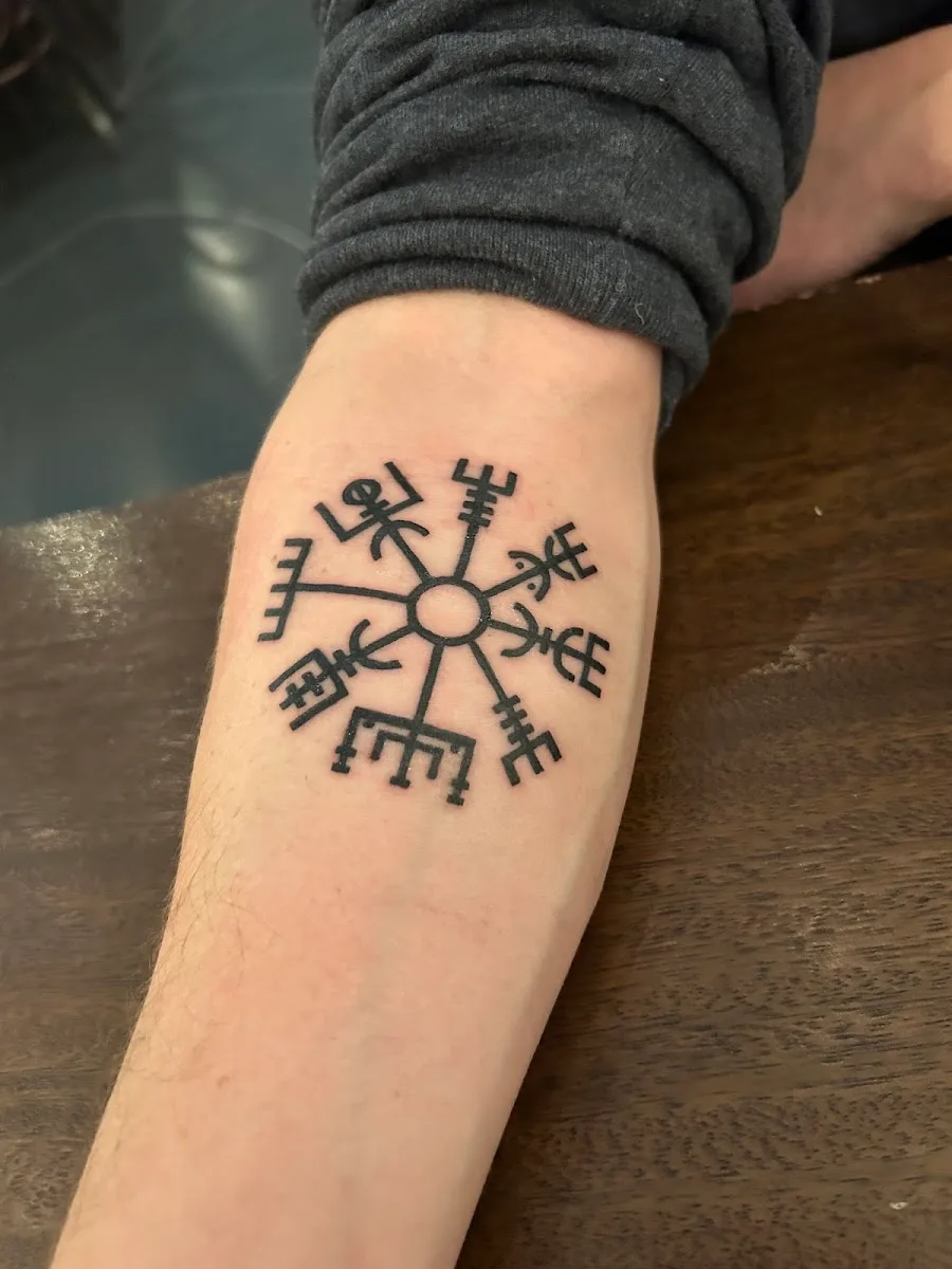 Íslenzka Húðflúrstofan/The Icelandic Tattoo Corp.