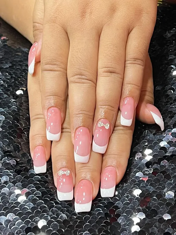 AM Unisex Salon & Spa