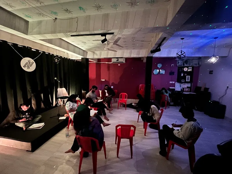 Studio 44