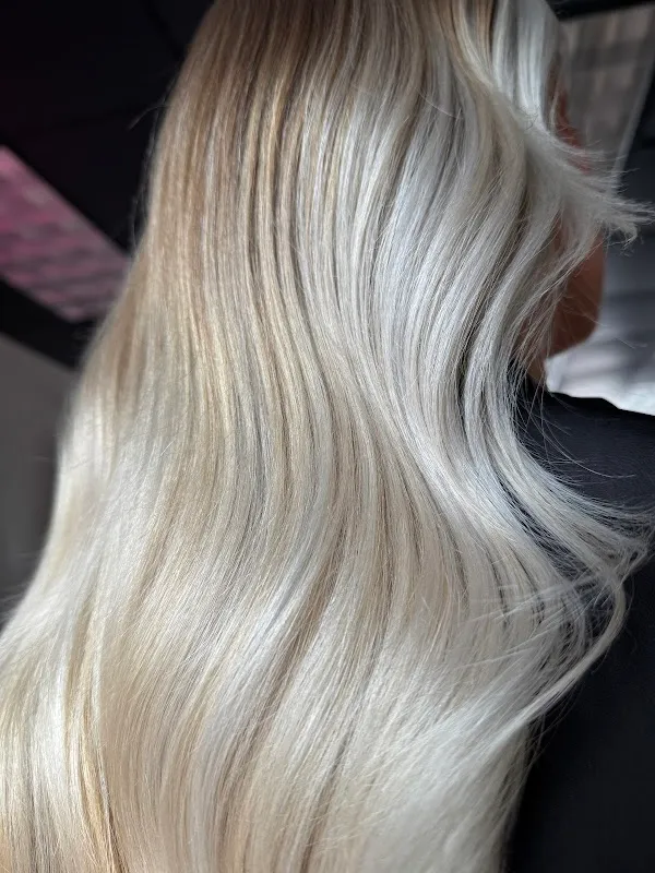 Salon Roman