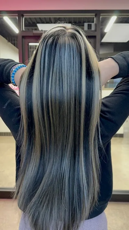 Salon Roman