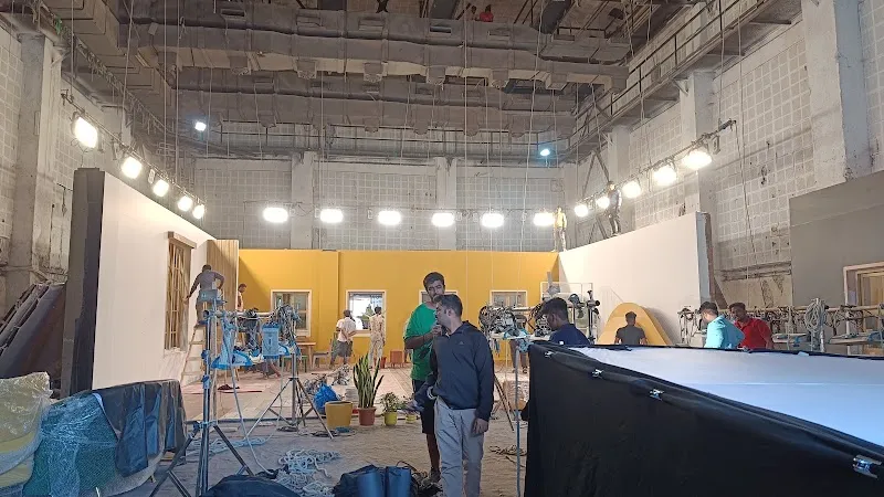 Studio No 8