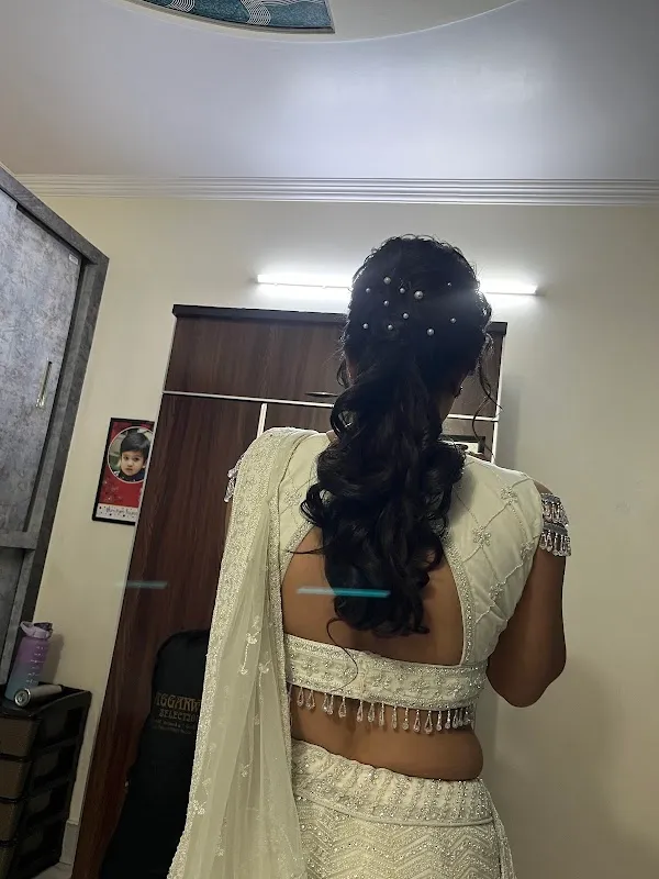 Fresh Look By Jyoti Taneja