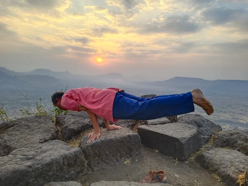THANE SCHOOL OF YOGA