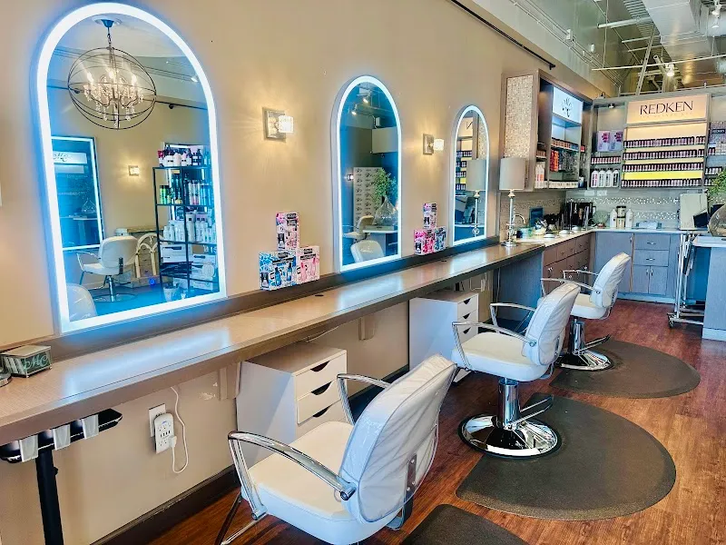 Michael Christian Salon & Dry Bar