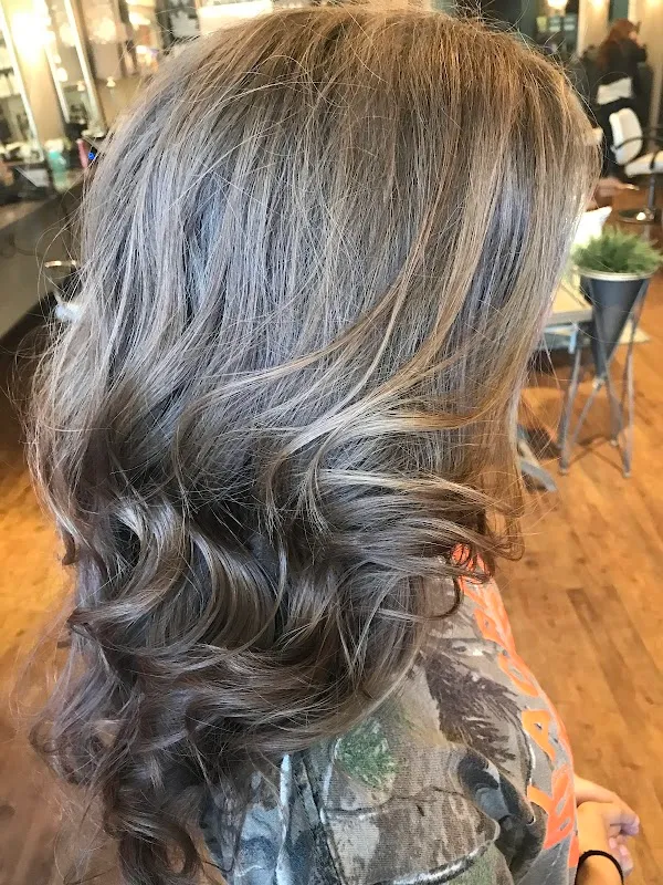 Michael Christian Salon & Dry Bar