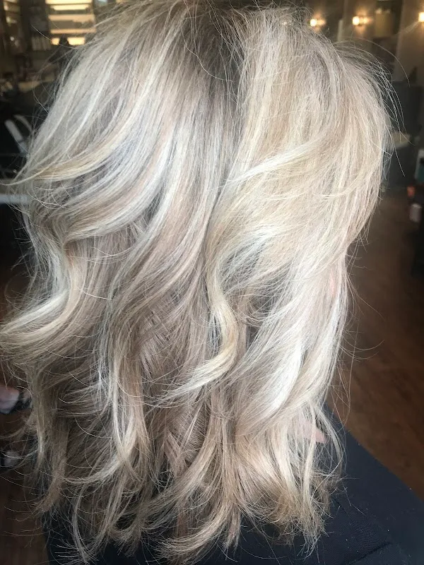 Michael Christian Salon & Dry Bar
