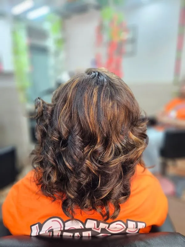 Glitz Salon Academy