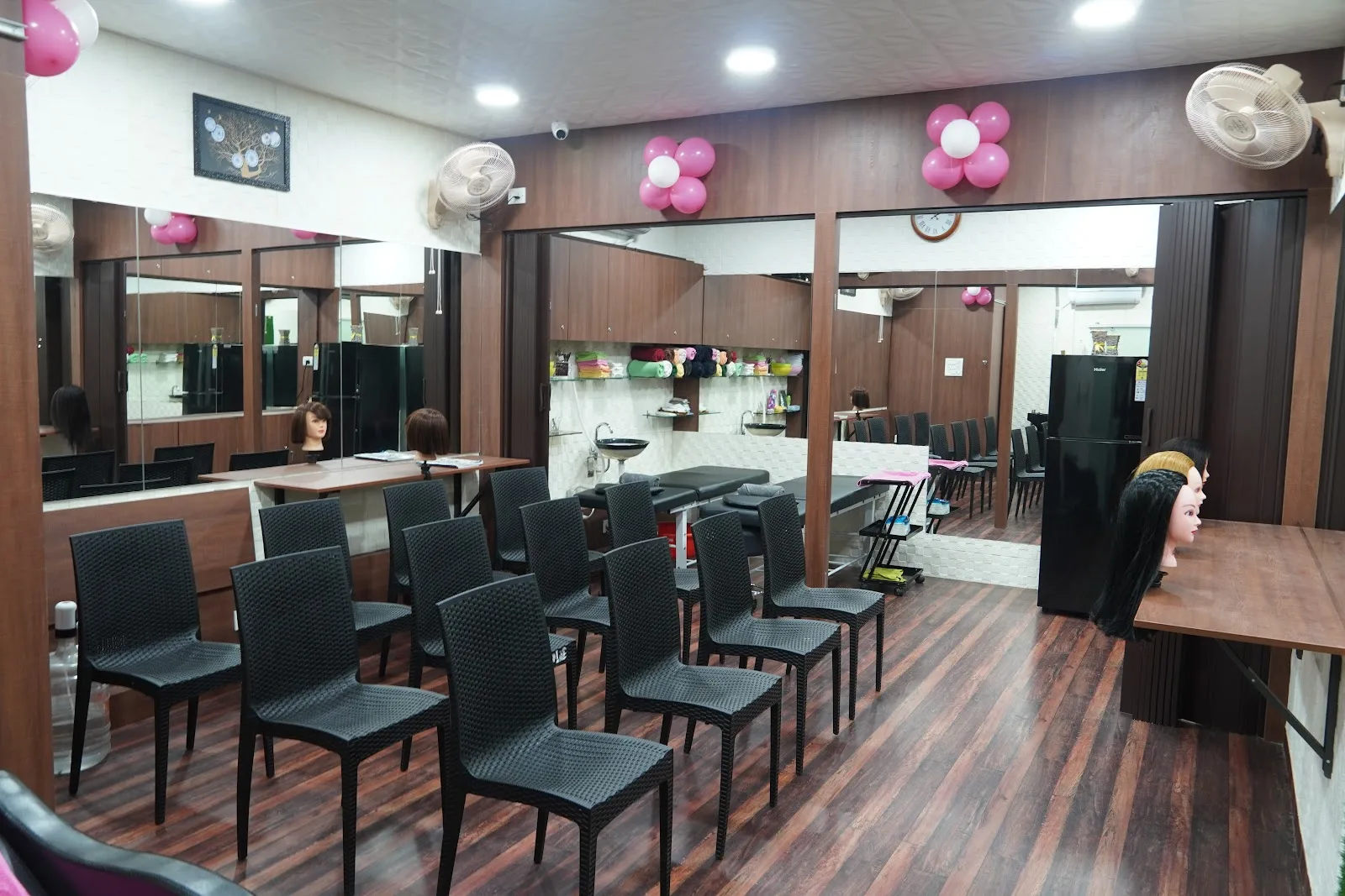 Moon Skin & Hair Care - Beauty Academy with Bridal Studio