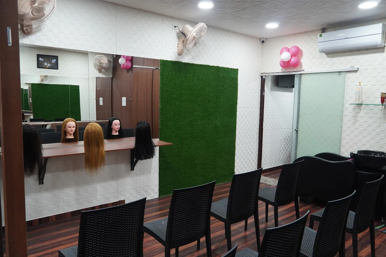Moon Skin & Hair Care - Beauty Academy with Bridal Studio
