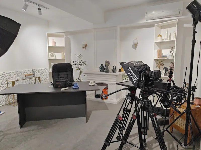 Digiparadise Studios – Best Podcast Studio in Delhi