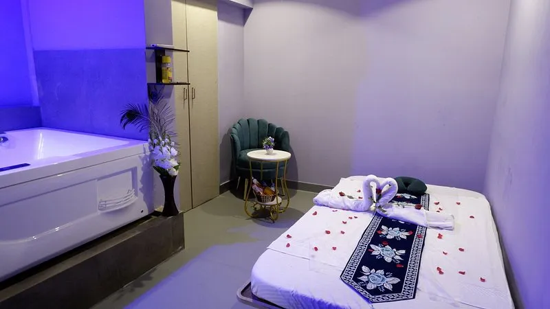 Delite Body Spa in Paharganj