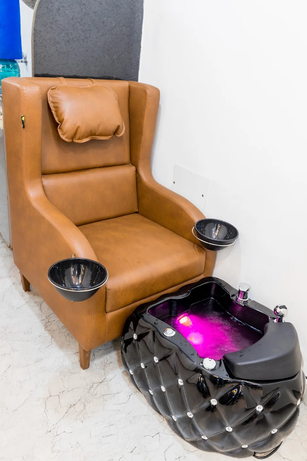 Anushree Hair & Beauty Salon