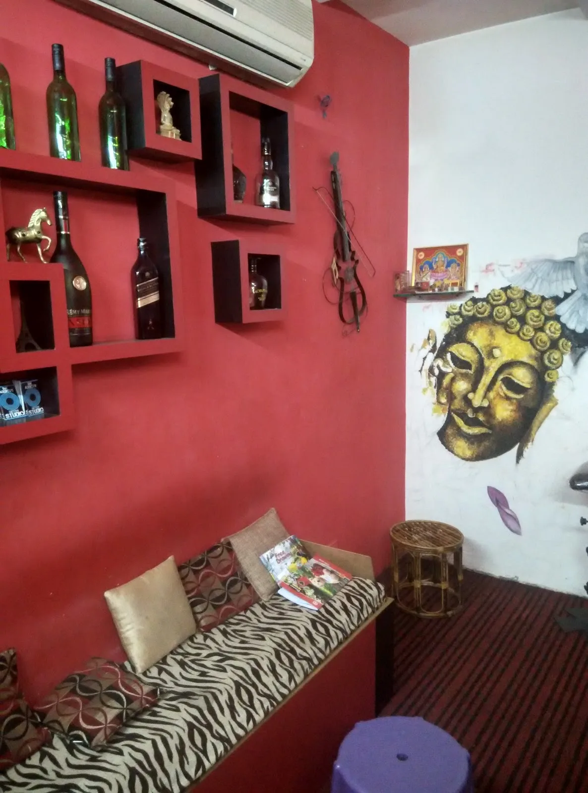 INK ADDICTS TATTOO STUDIO