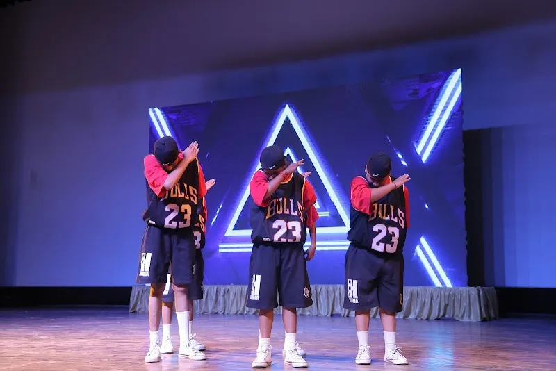Vibrant Dance Choreography- Professional Dance Academy Agra