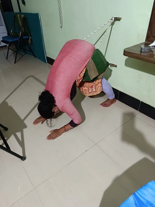 Hatha Yoga Prakritik Chikitsa