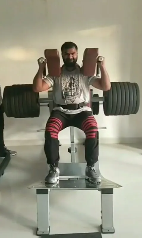 M90 Fitness House