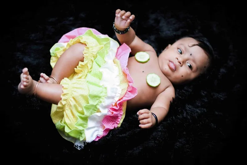 Milind Digital Photo Studio