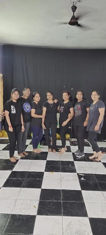FEEL THE DANCE STUDIO BHANDARA