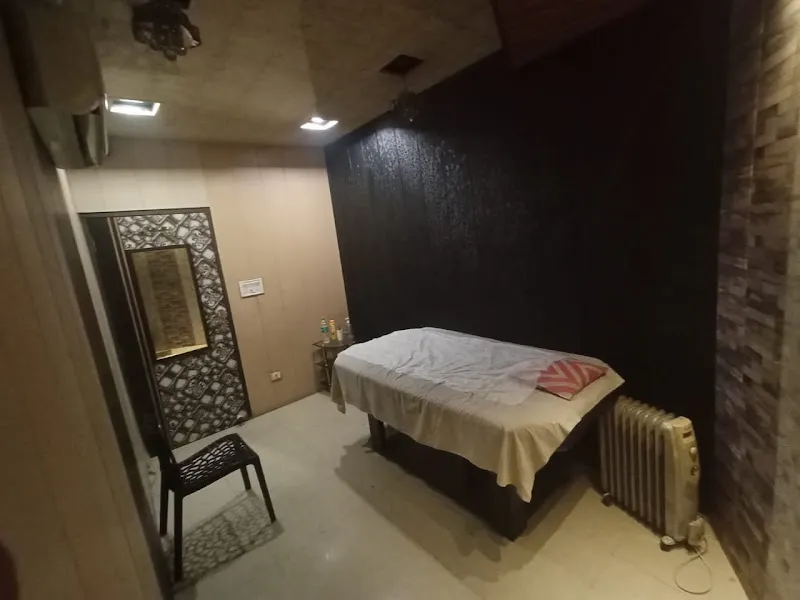 Sparsh The Massage Spa Rajouri Garden - Luxury Spa In Rajouri Garden New Delhi