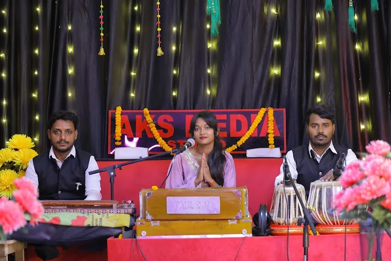 AKS MEDIA STUDIO