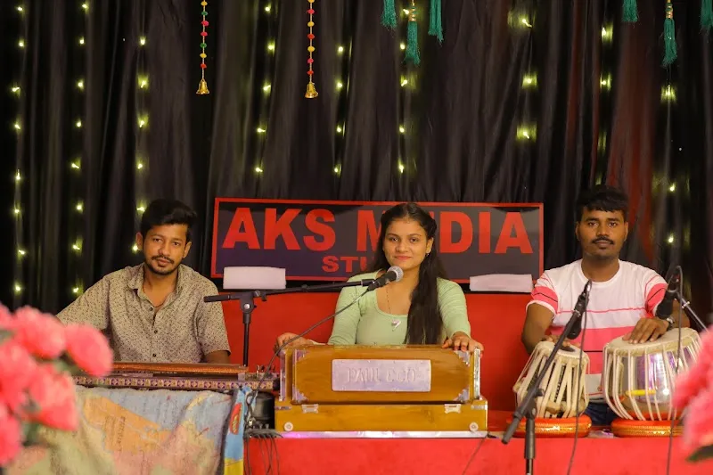 AKS MEDIA STUDIO