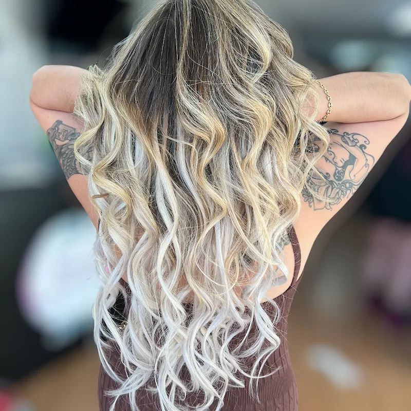 Supreme Blonde