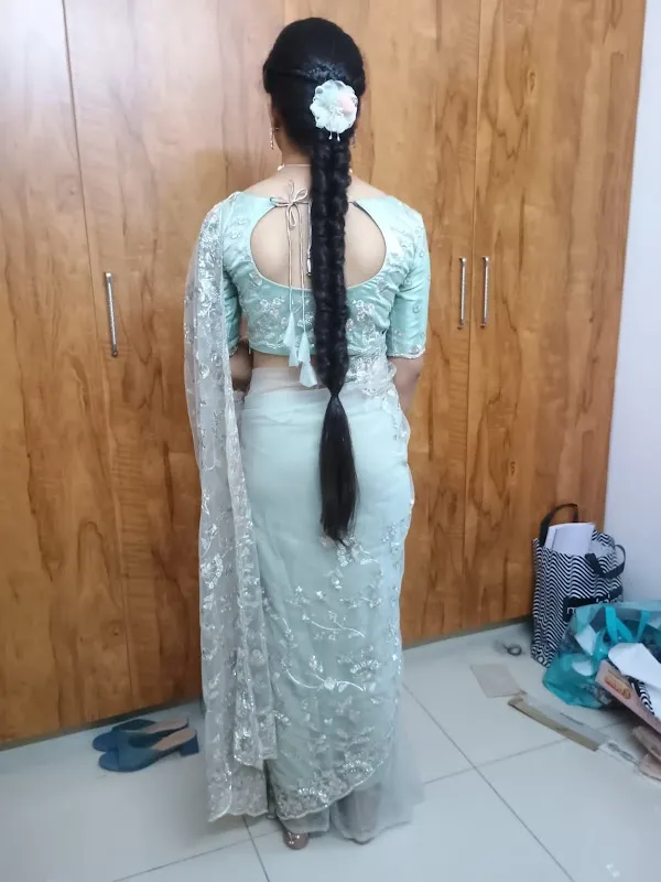 Note9 Unisex Hair 'N' Beauty Salon (Specialization in Hair Fixing)