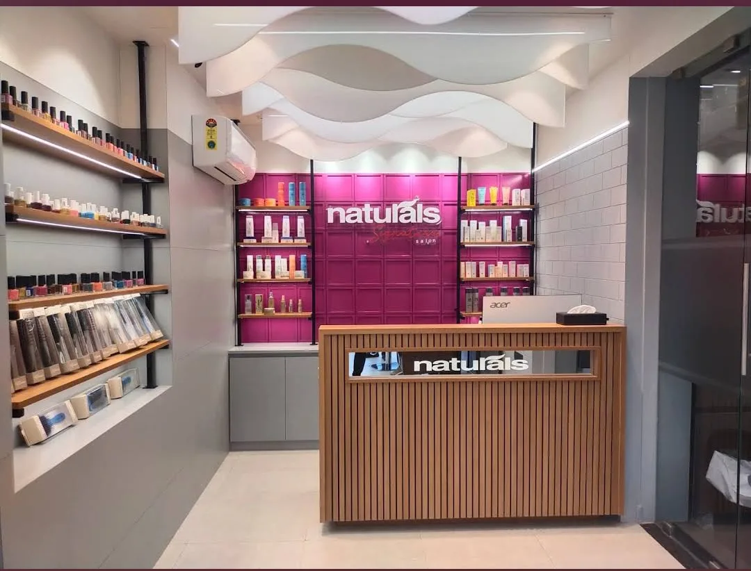 Naturals Signature Salon